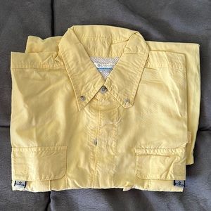 Columbia bahama style shirt